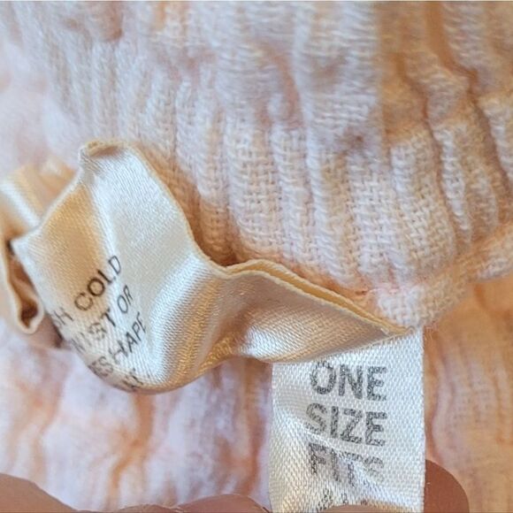 Unicorn Clothing Company Light Pink Renaissance Off Shoulder Top OS - Picture 5 of 7